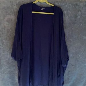 Lane Bryant 26/28 Navy Overpiece with pockets and 3/4 sleeve